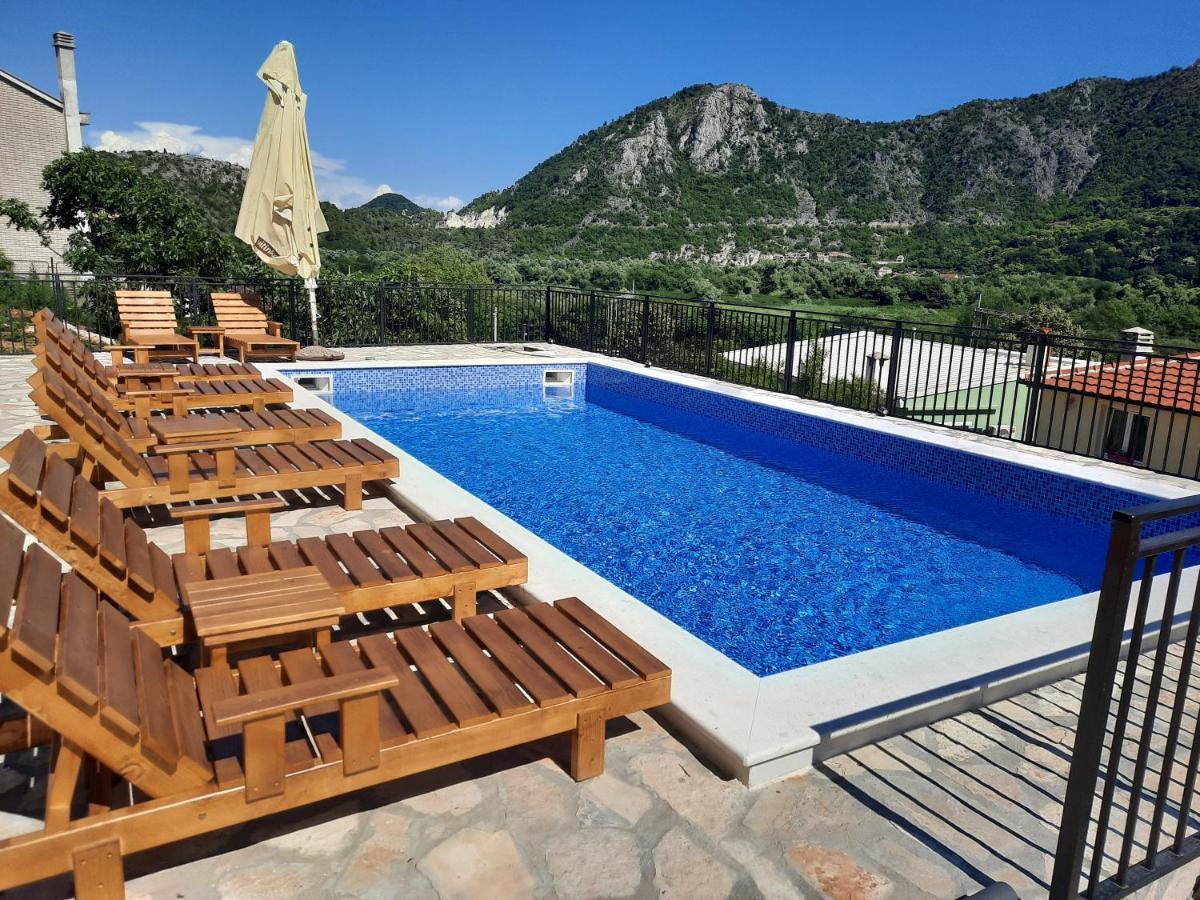 Apartments Kingfisher Virpazar Bagian luar foto