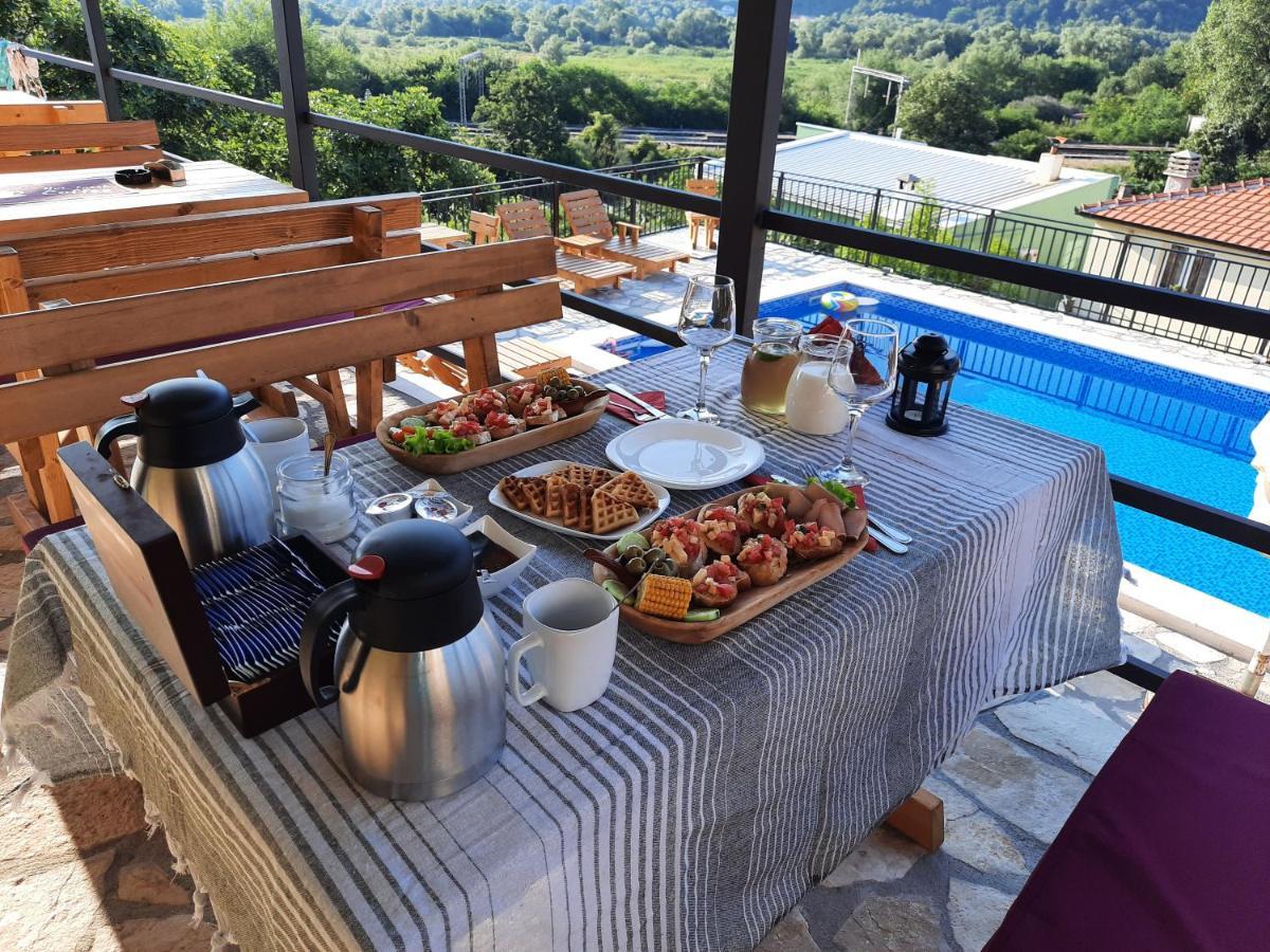 Apartments Kingfisher Virpazar Bagian luar foto