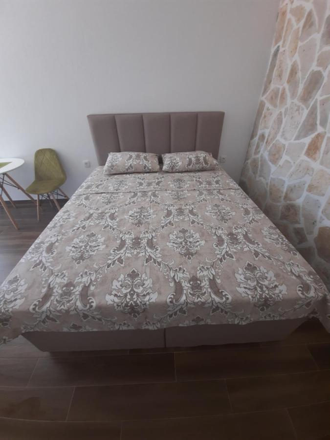 Apartments Kingfisher Virpazar Bagian luar foto