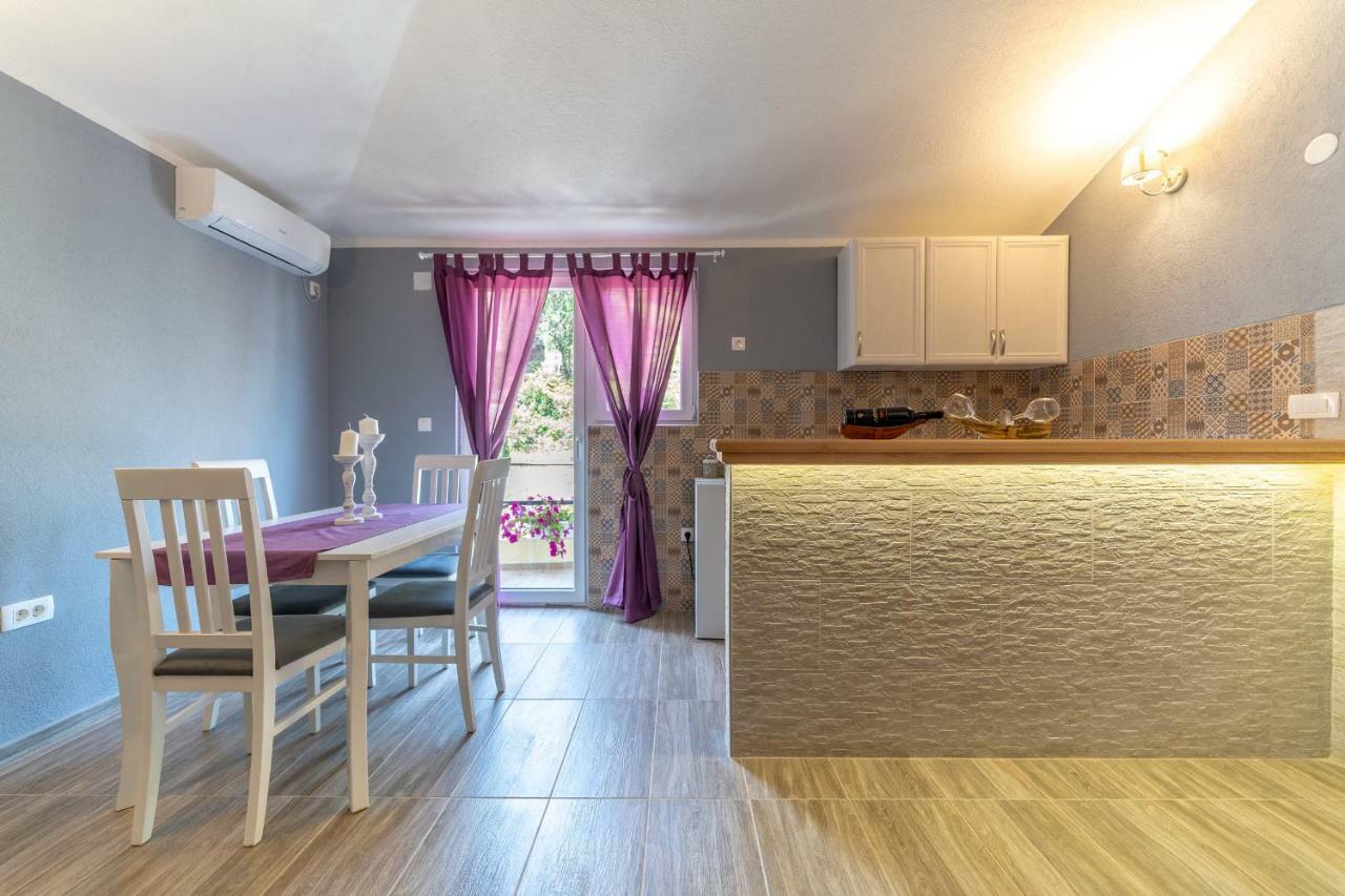 Apartments Kingfisher Virpazar Bagian luar foto
